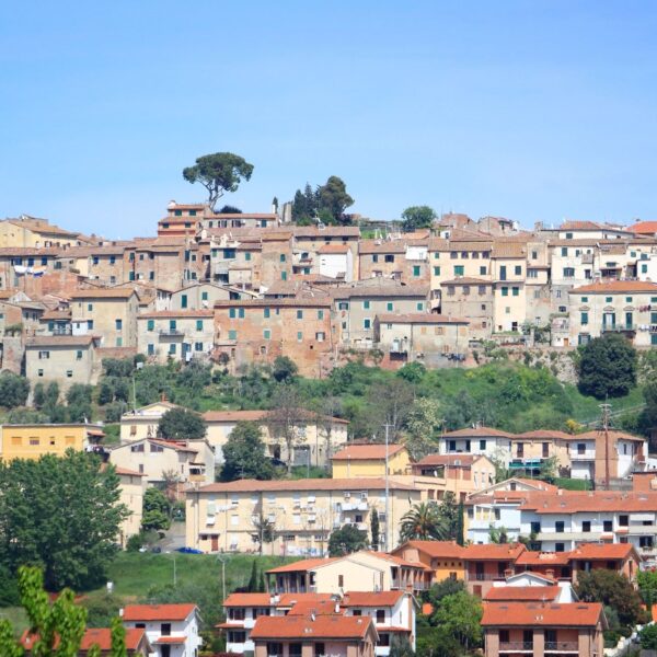 peccioli-borgo-toscana