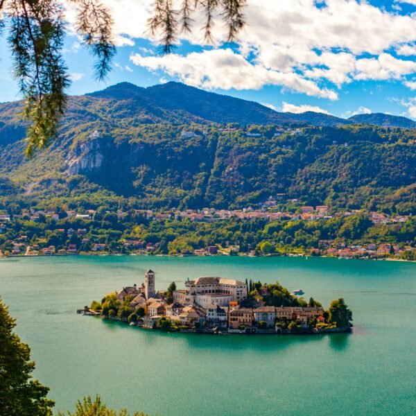 isola-san giulio-lago-dorta