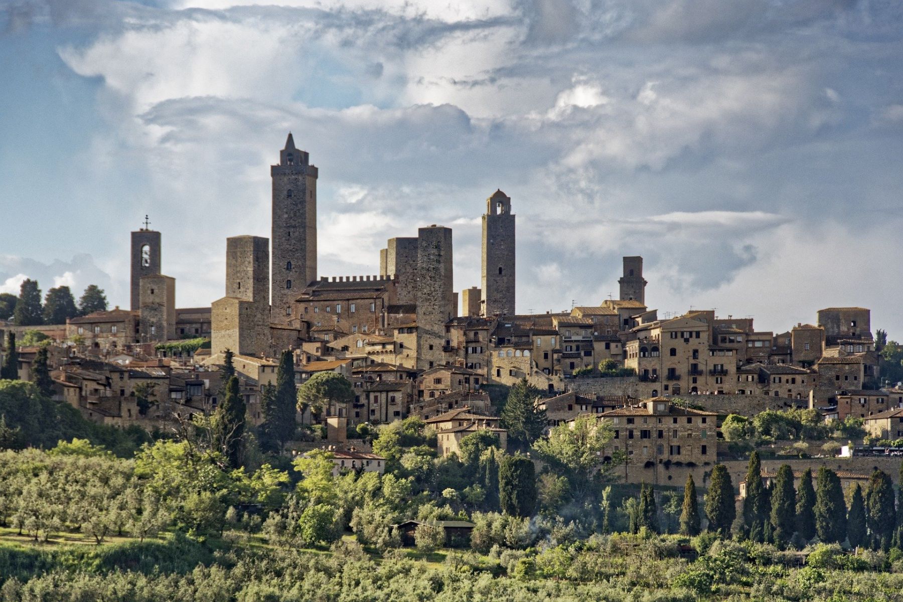 cosa-vedere-a-san-gimignano-dooid